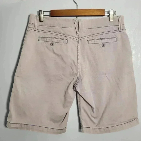 Levi's Tab Twills Size 8 Light Purple Lilac Classic Zipper Button Chino Shorts - Picture 5 of 10